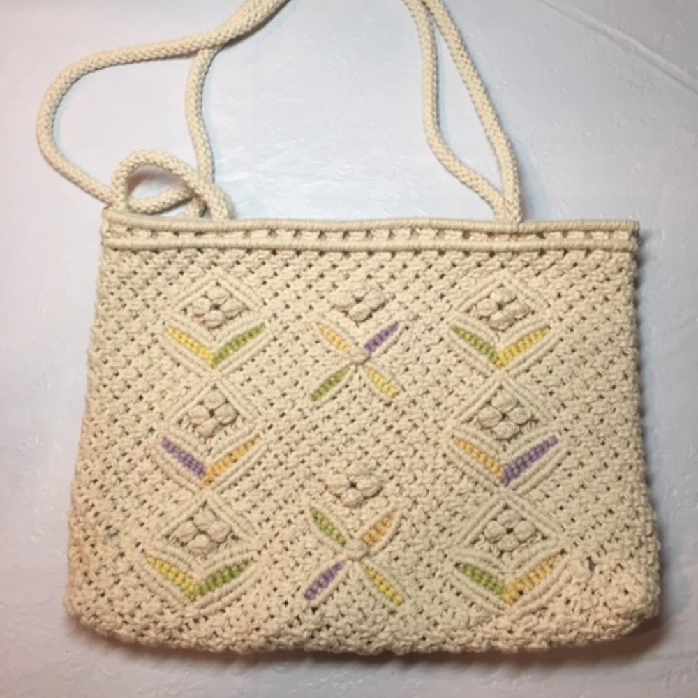 Lovely Hand Crocheted Cotton Floral Shoulder Bag 13"x9.5"